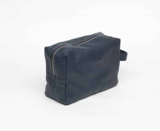 Toiletry Bag FIRST CLASS medium